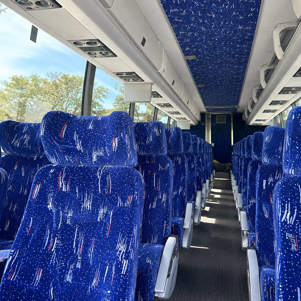 airport transfers and executive shuttles from mfr made easy