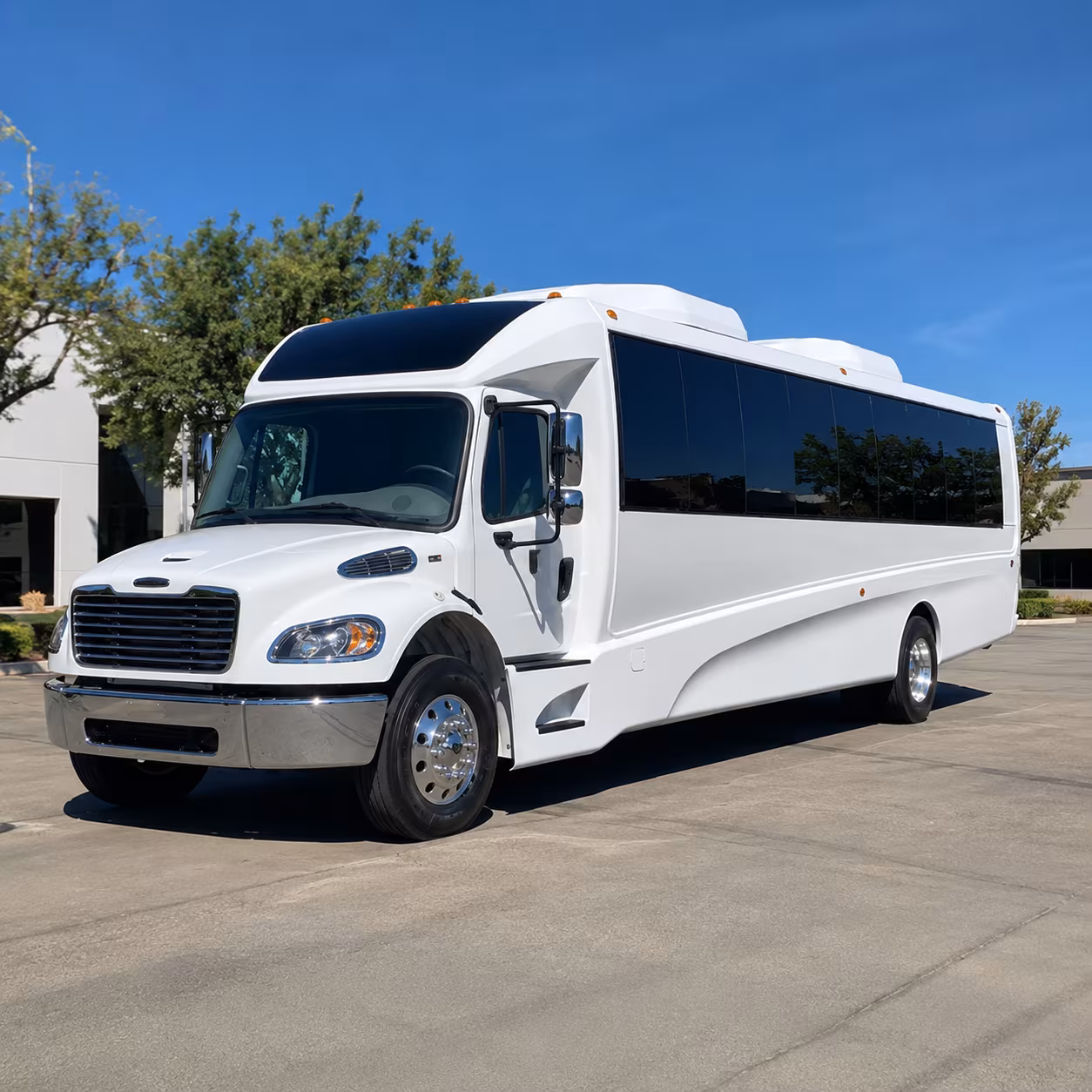charter a bus to crater lake national park from medford