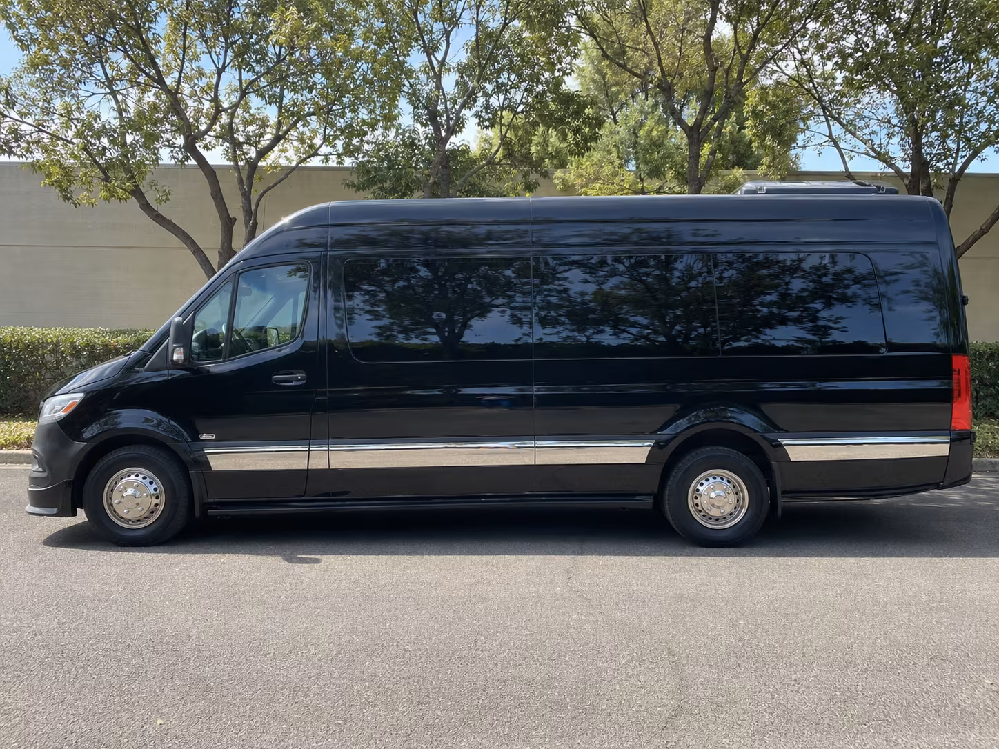 eugene airport shuttle services your group can trust