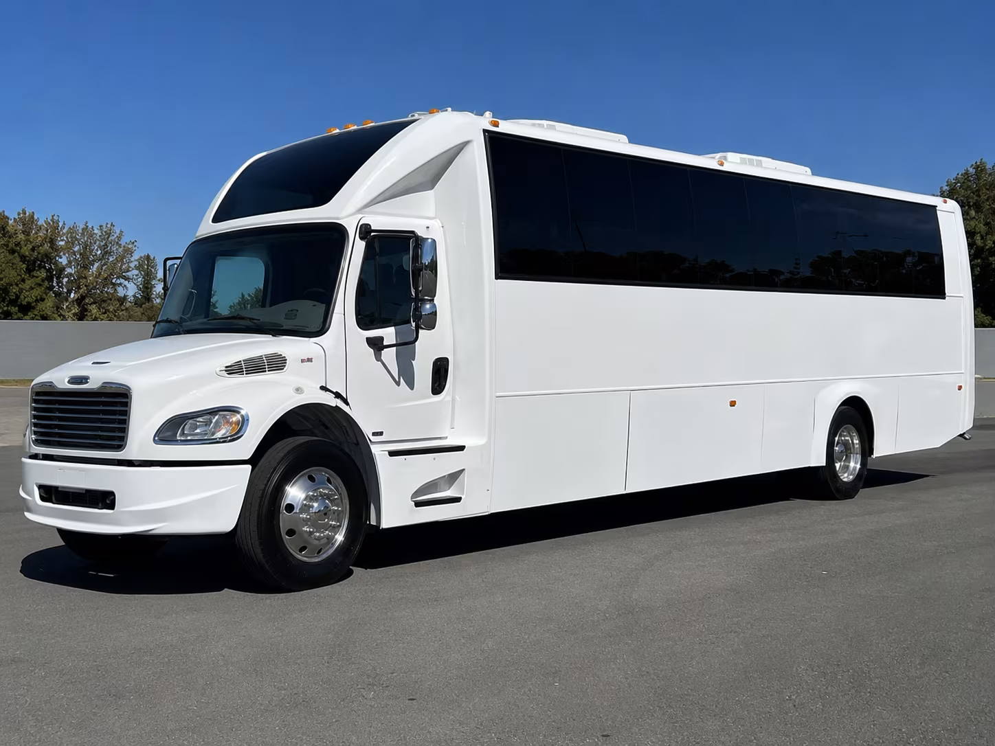 medford party bus