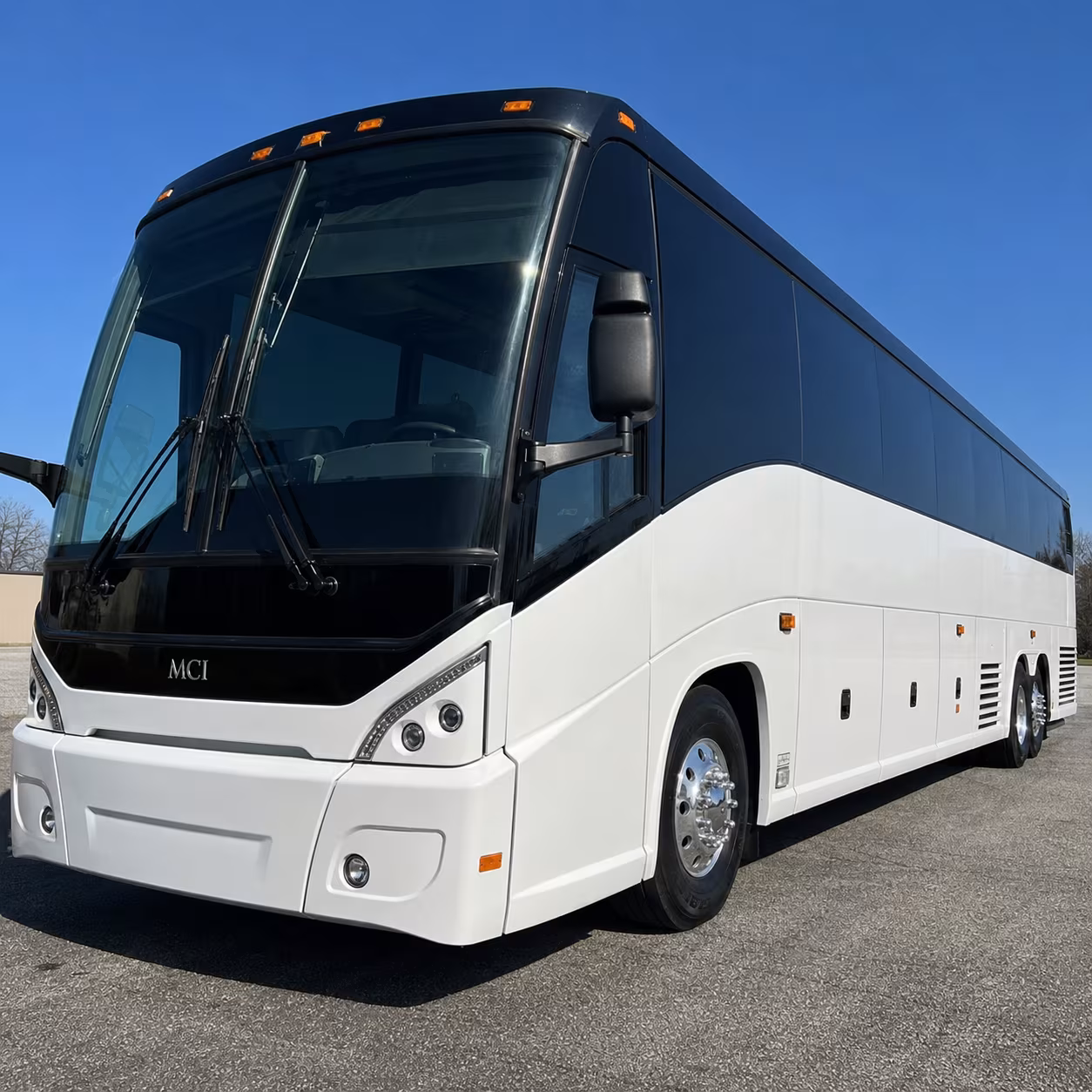 redding show up to redding concerts in a charter bus