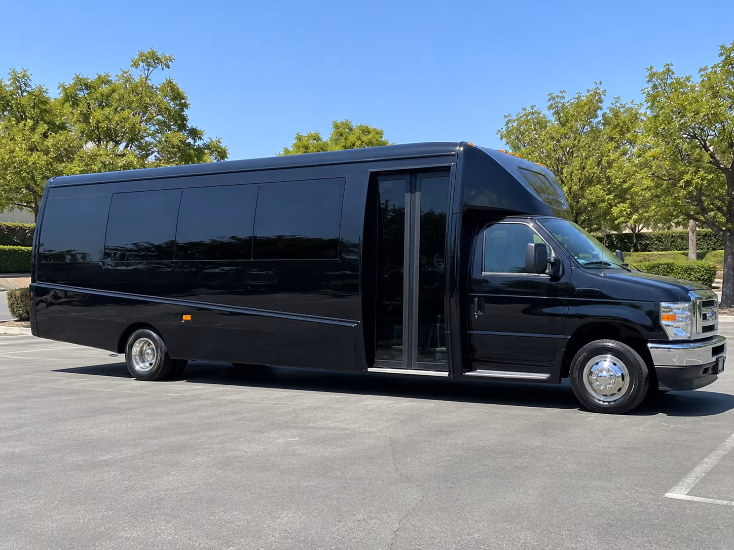 redding spacious charter bus rentals for redding winery tours