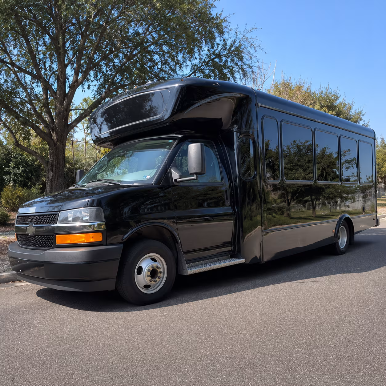 rogue valley wine tours by party bus