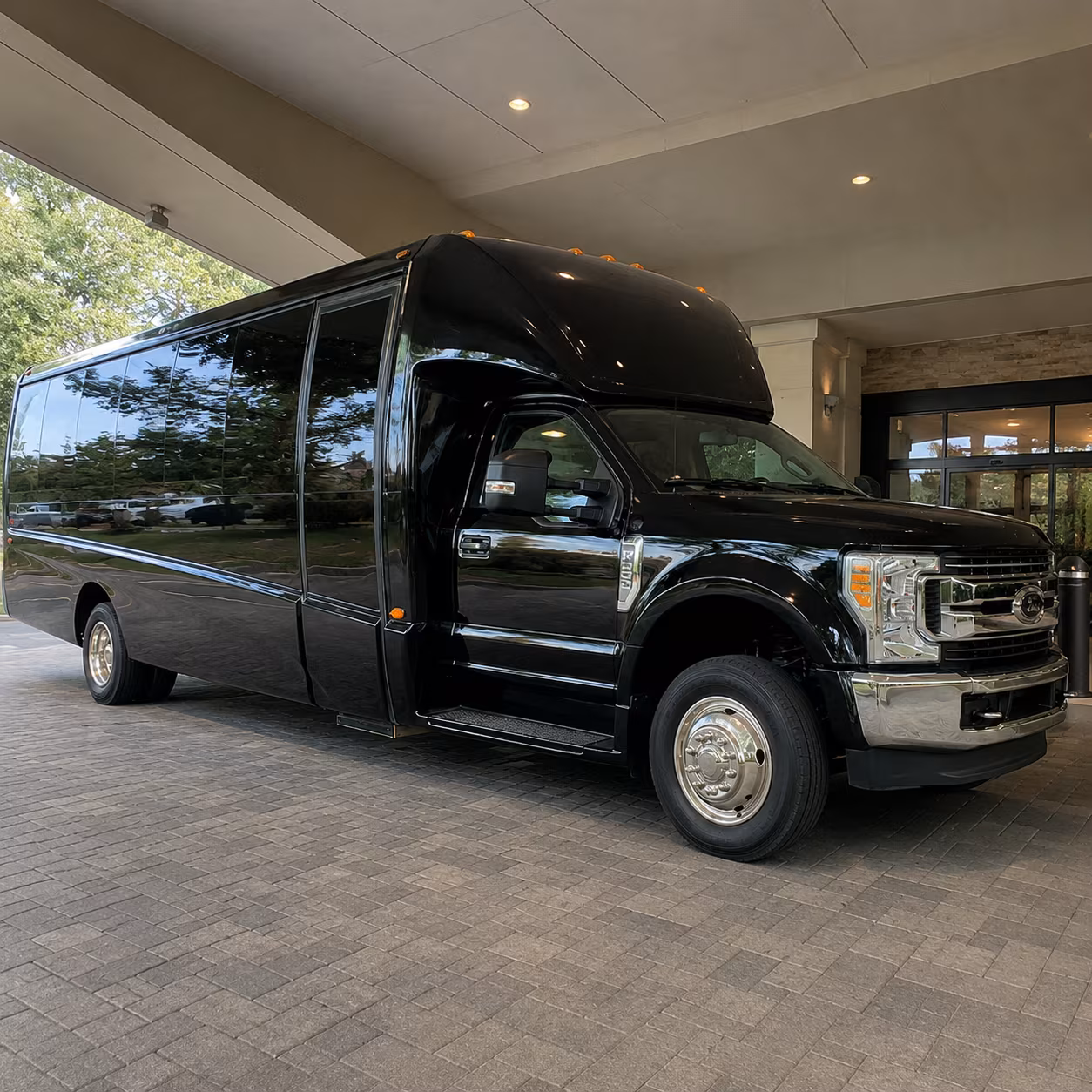 salem charter bus rentals for salem school field trips