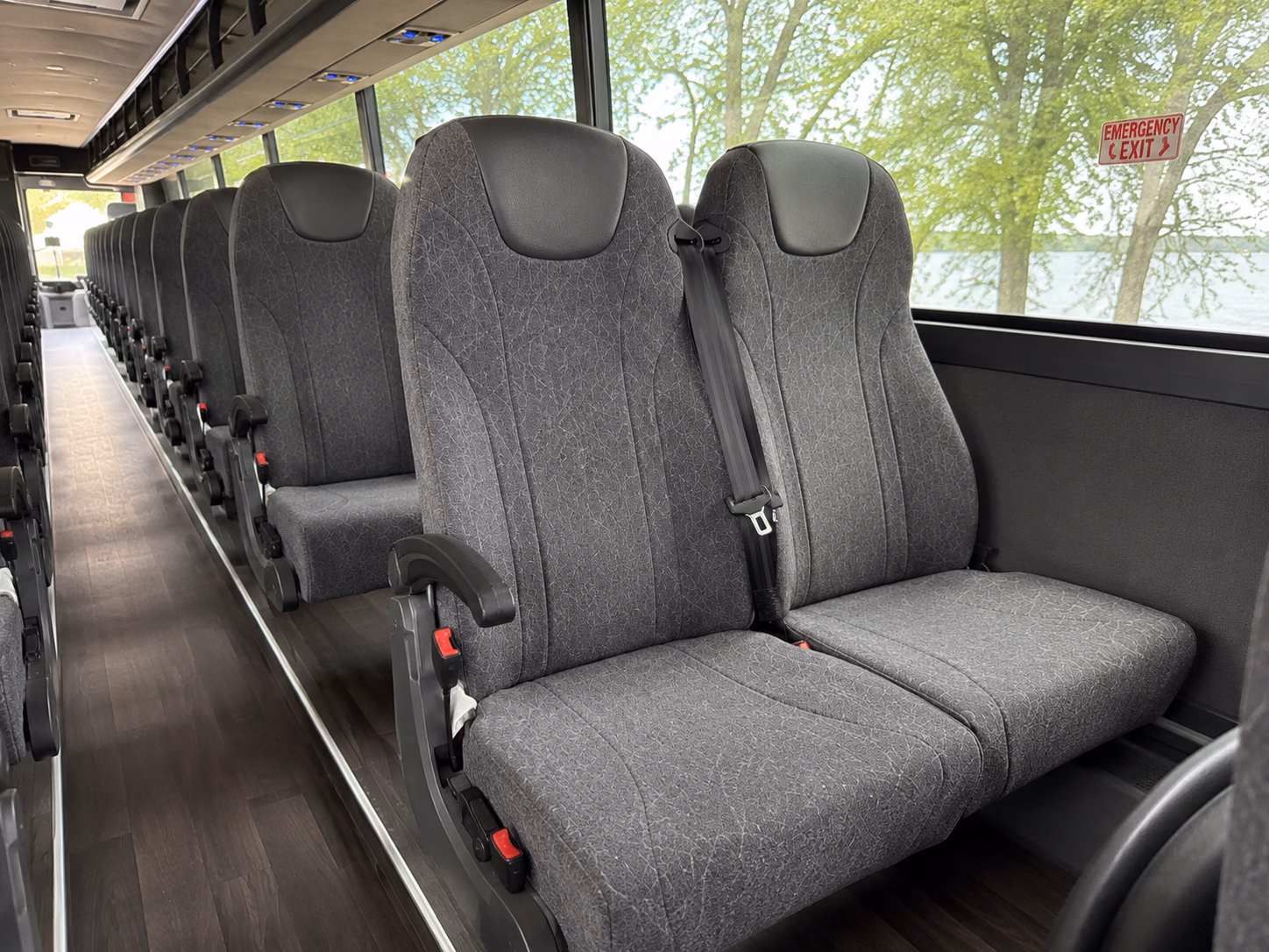 salem visit multiple wineries with one salem charter bus rental