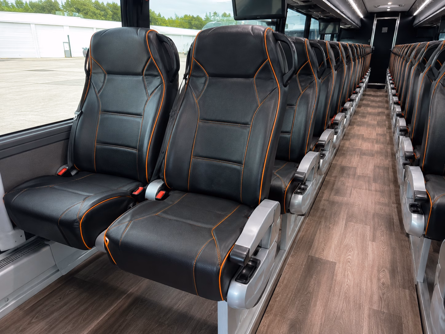 springfield bus rentals