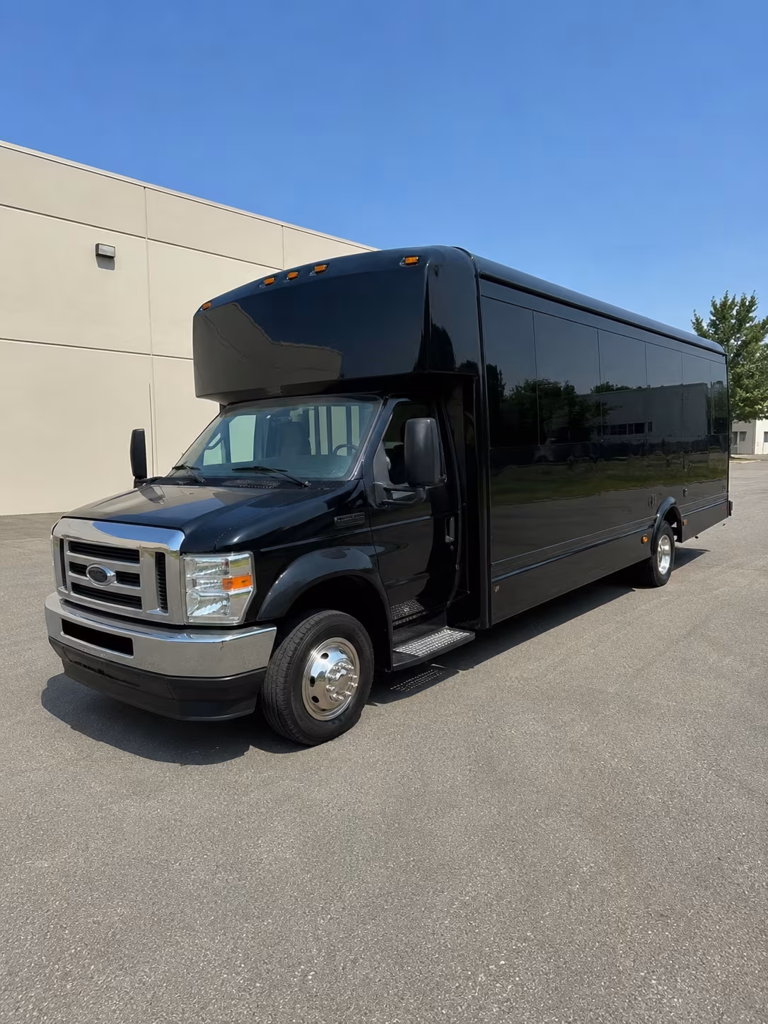 springfield coordinate group travel with springfield winery tour bus rentals