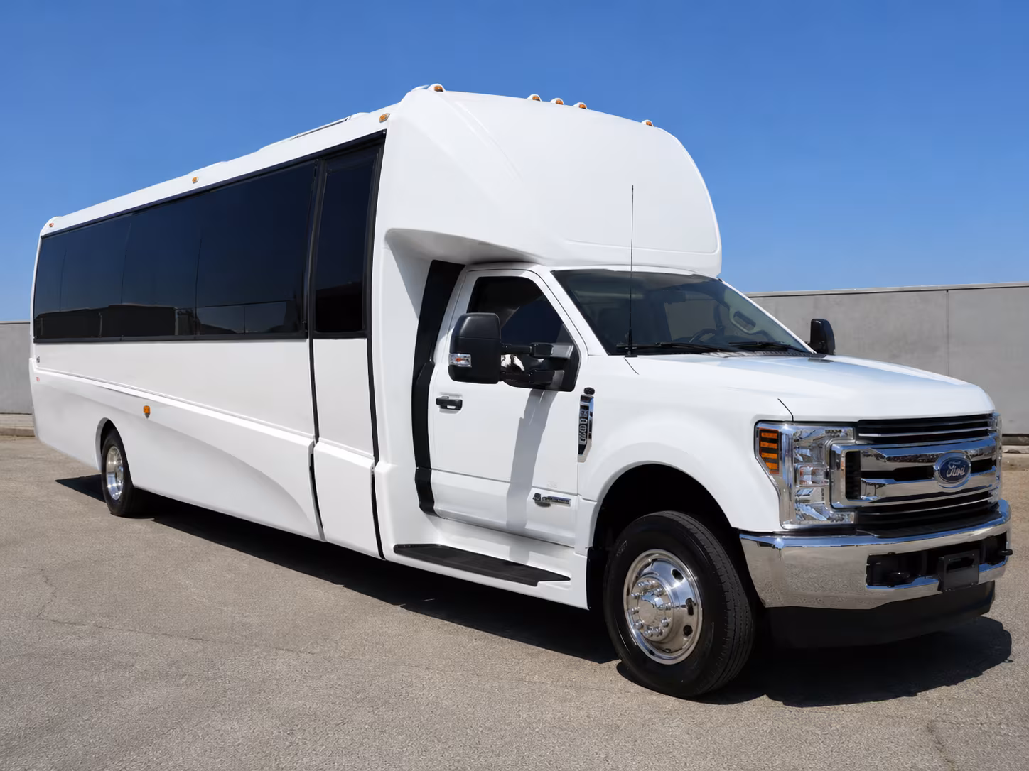 springfield rent a charter bus for your springfield wedding